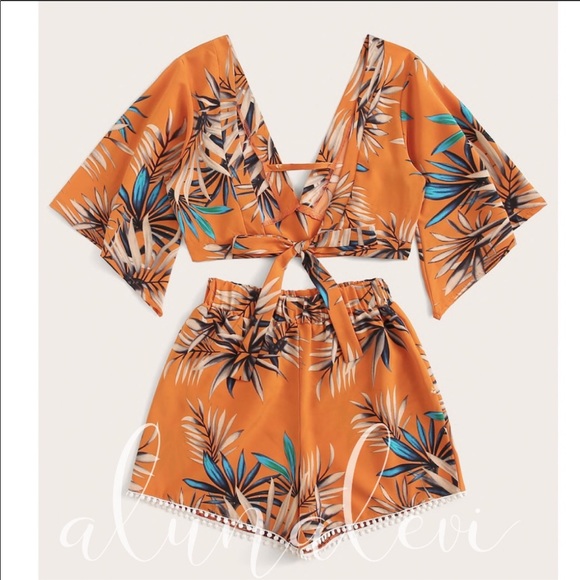 NWT! Tropical Print Short and Top Set - Picture 2 of 2